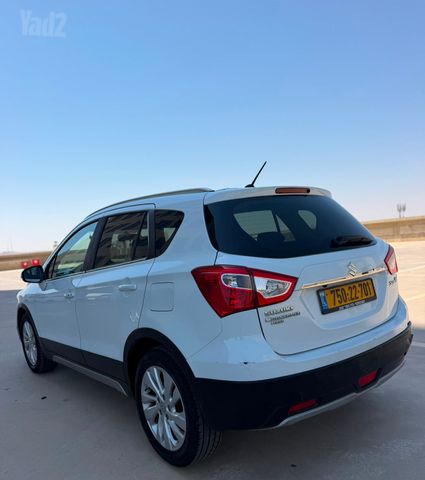 מודעת רכב סוזוקי קרוסאובר 1