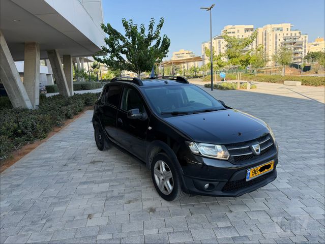 דאצ'יה סנדרו