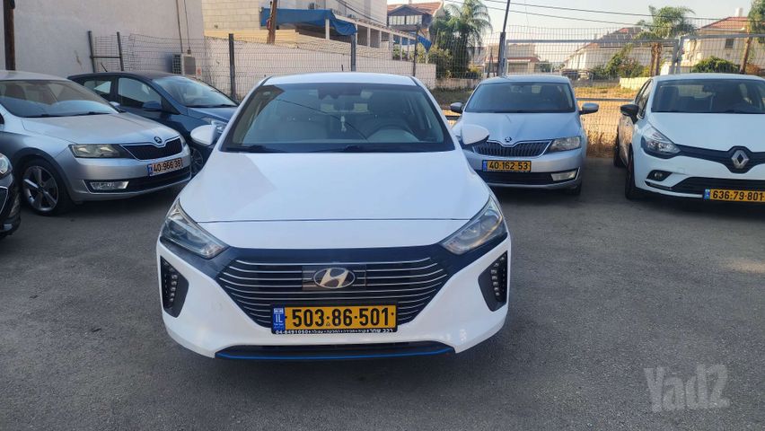יונדאי איוניק