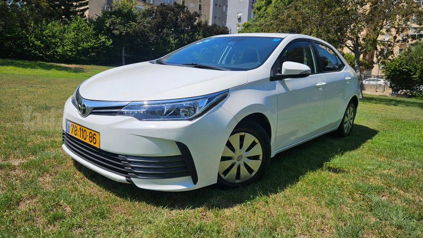 טויוטה קורולה