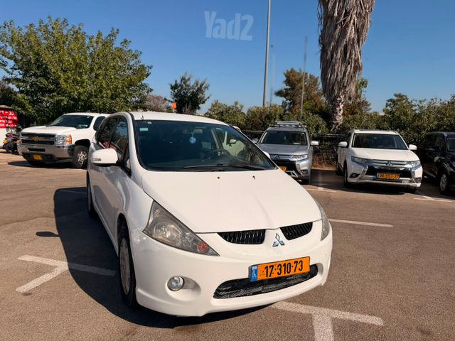מיצובישי גרנדיס