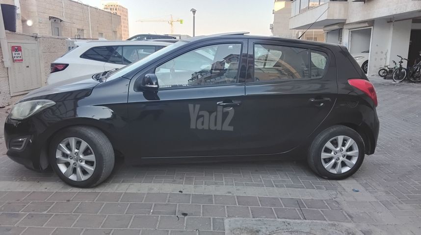 יונדאי i20