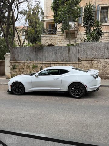 שברולט קאמארו