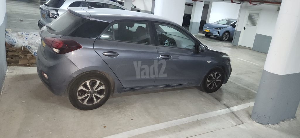 יונדאי i20
