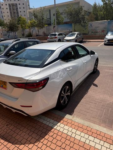 ניסאן סנטרה