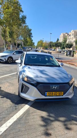 יונדאי איוניק