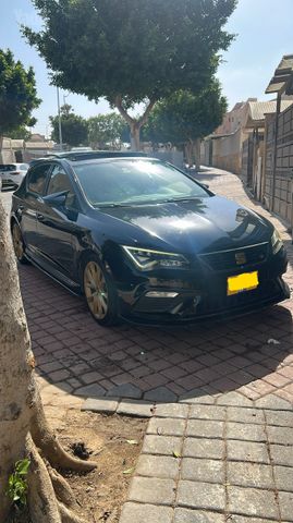 סיאט לאון