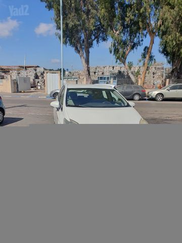 מודעת רכב טויוטה פריוס