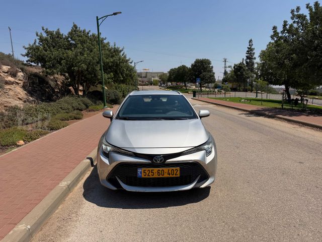 טויוטה קורולה