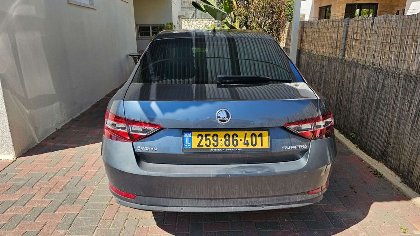 מודעת רכב סקודה סופרב