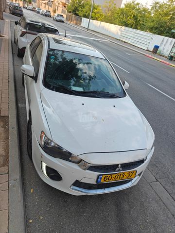 מיצובישי לנסר