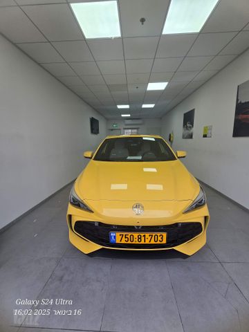 אם ג'י MG3