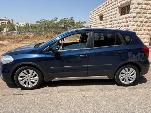 סוזוקי קרוסאובר