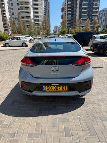 יונדאי איוניק