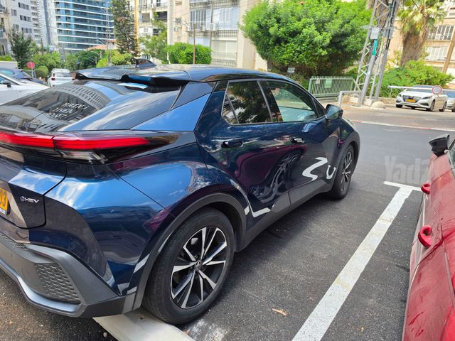טויוטה C-HR