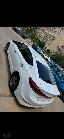 יונדאי אלנטרה