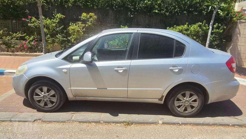 סוזוקי SX4