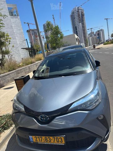 טויוטה C-HR