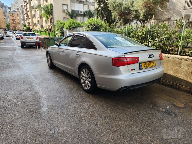 אאודי A6