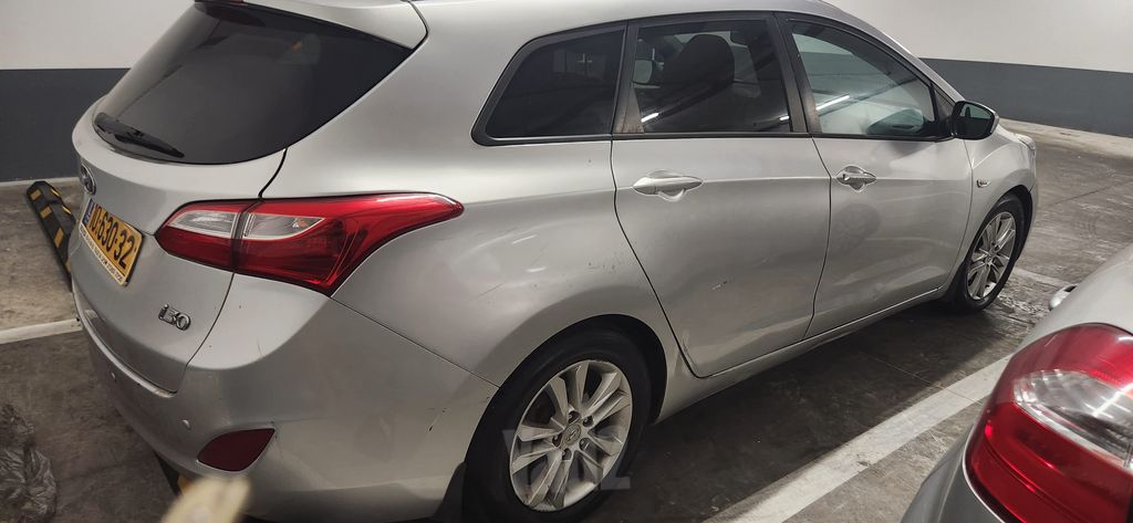 יונדאי i30