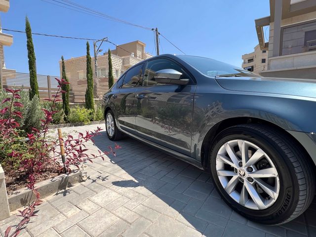 סקודה אוקטביה