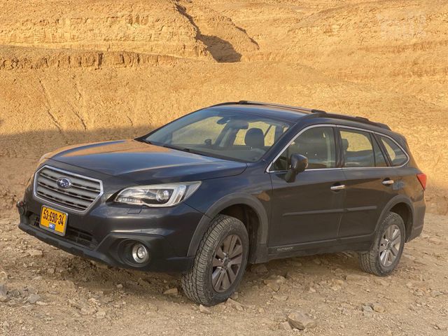 סובארו אאוטבק