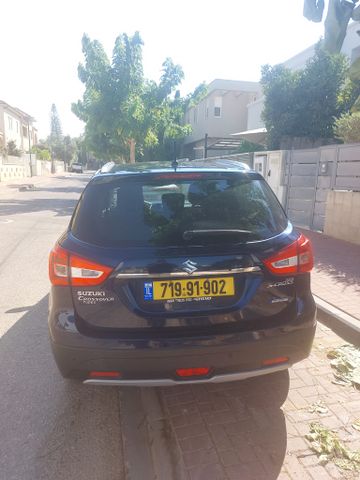סוזוקי קרוסאובר