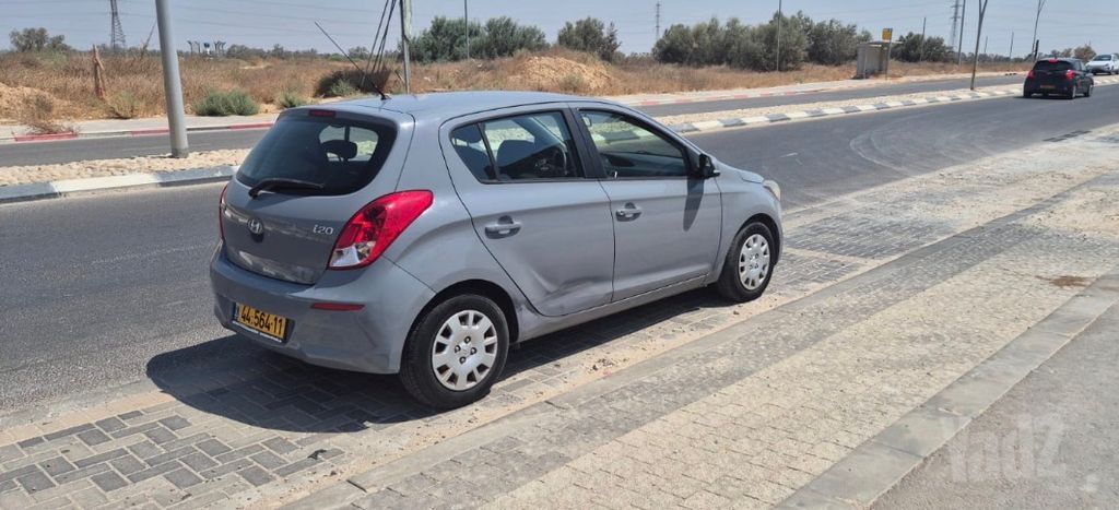 מודעת רכב יונדאי i20