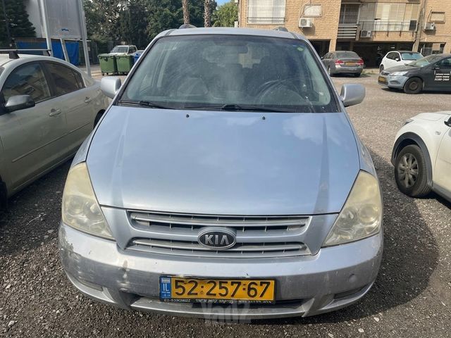מודעת רכב קיה קרניבל