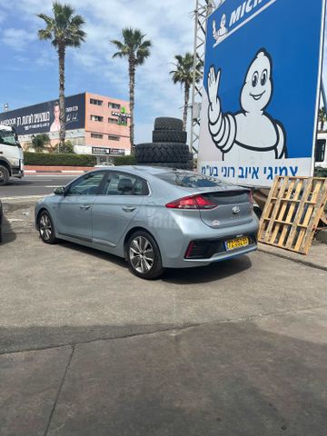 מודעת רכב יונדאי איוניק
