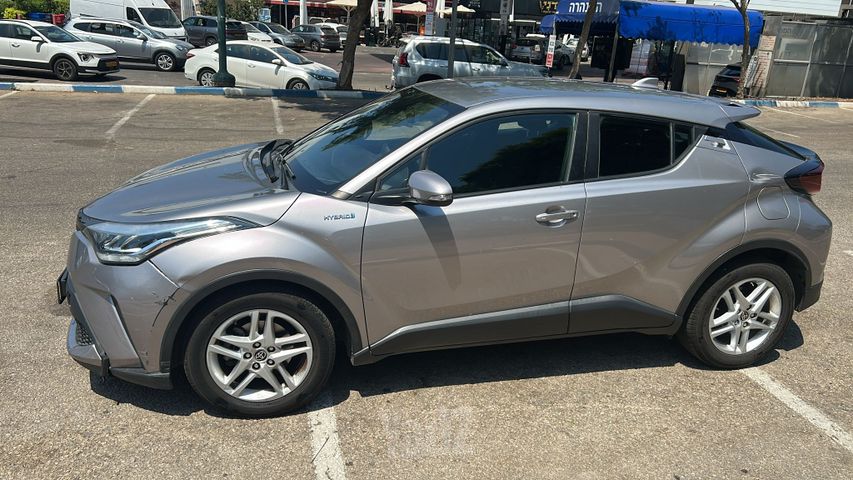 טויוטה C-HR
