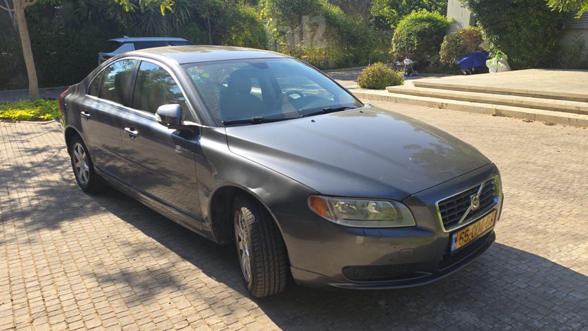 וולוו S80