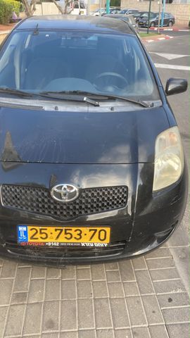 מודעת רכב טויוטה יאריס