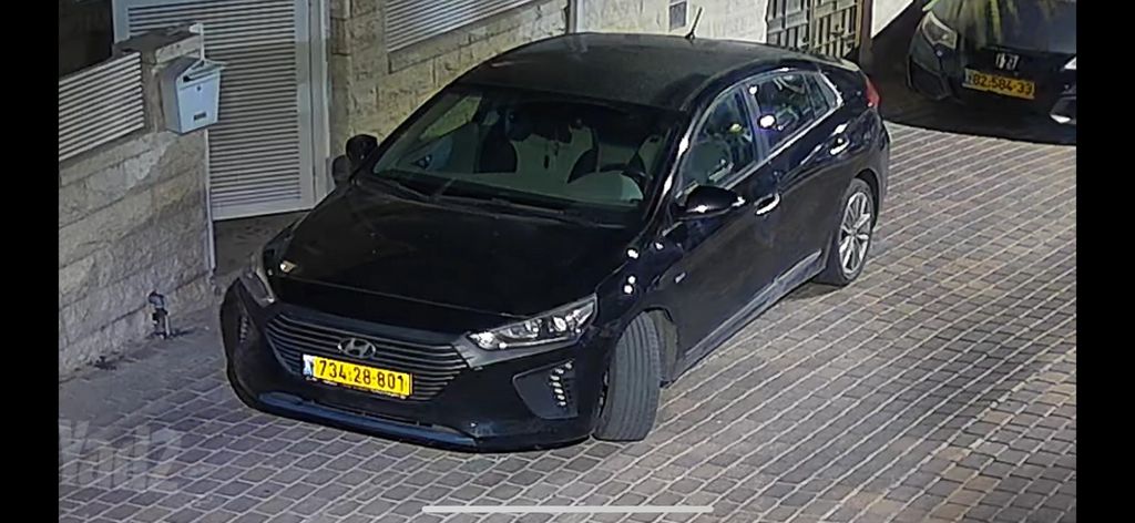 מודעת רכב יונדאי איוניק