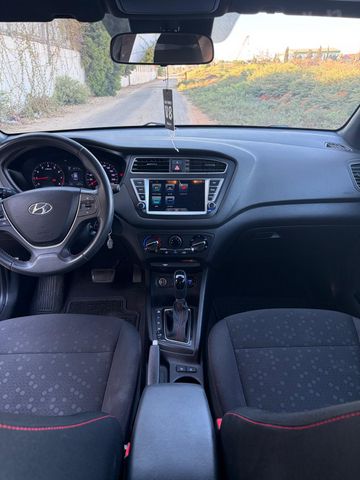 יונדאי i20