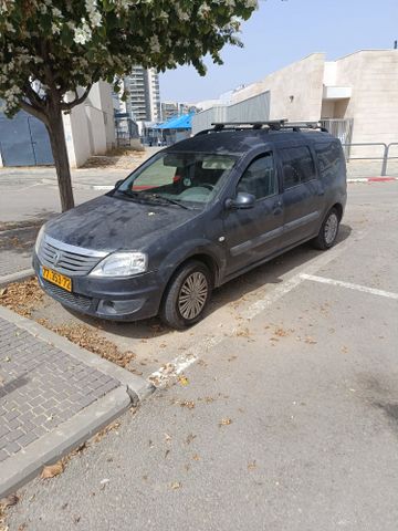 רנו לוגאן