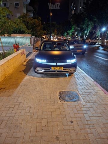 יונדאי איוניק 5