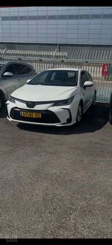 מודעת רכב טויוטה קורולה