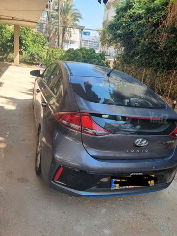 יונדאי איוניק