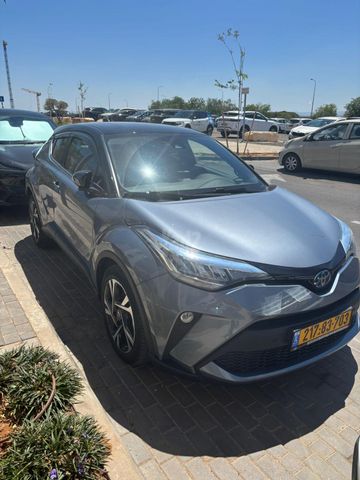 טויוטה C-HR