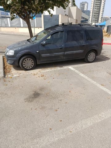רנו לוגאן
