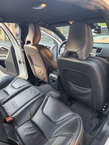 וולוו S60
