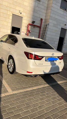 לקסוס GS