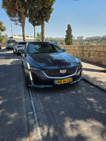מודעת רכב קאדילק CT5