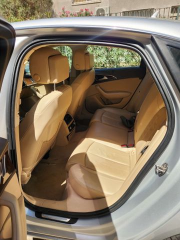אאודי A6