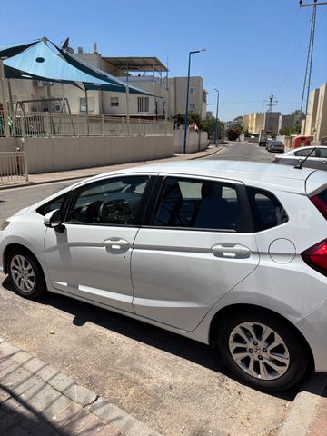 מודעת רכב הונדה ג'אז 