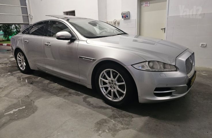 מודעת רכב יגואר XJ