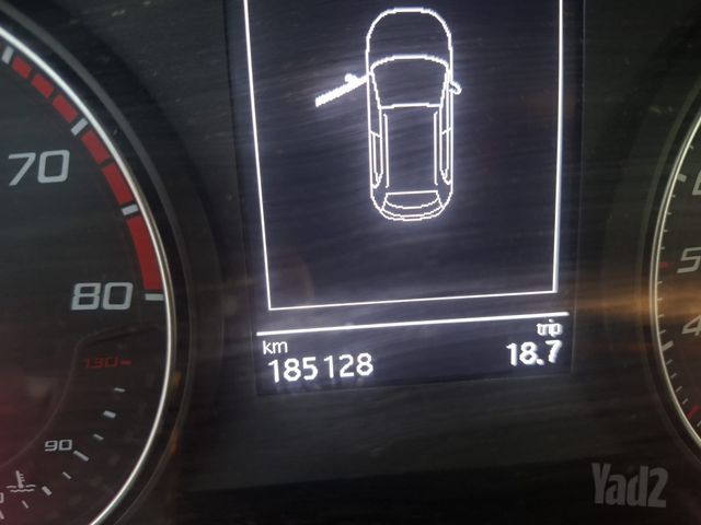 סיאט ארונה