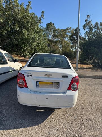 שברולט סוניק