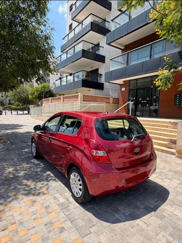 יונדאי i20